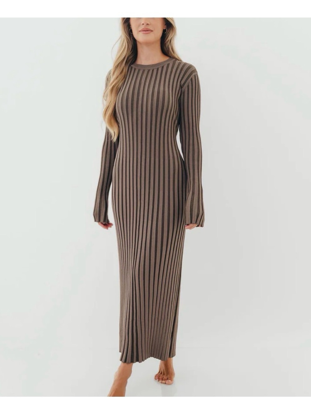 Sculpted Ribbed Maxi Dress in Taupe